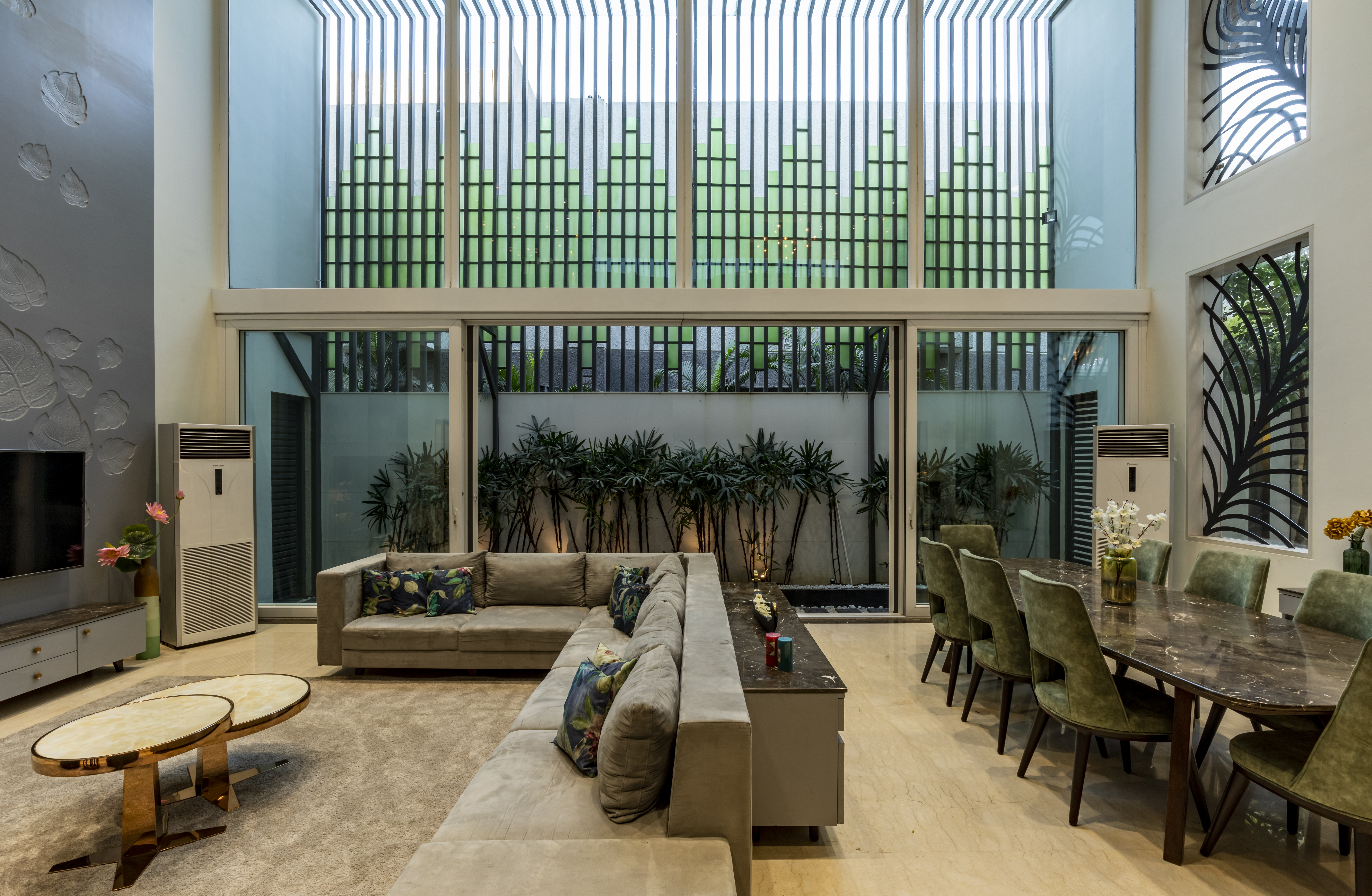 The Leaf House 17